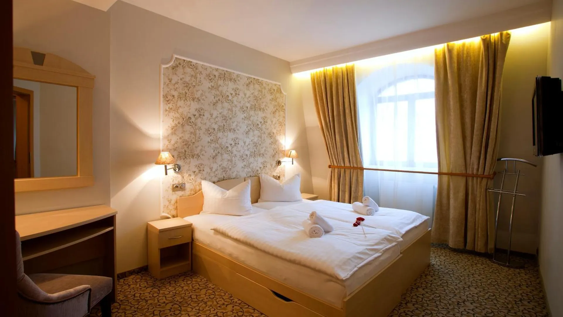 Hotel Ambiente Wellness & Spa Karlovy Vary 4*,  Czech Republic